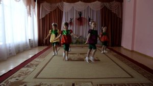 "Ягодки", эстрадные танец, дети 5-6 лет, Хореограф Волобуева Н.Ф Курск