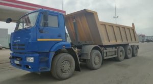 Самосвал на пятиосном шасси КамАЗ-7330