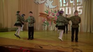 ТАНЕЦ "КАТЮША" 2 "А" КЛАСС