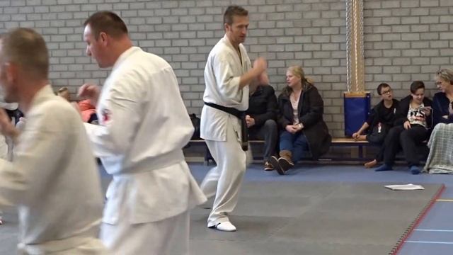 Kihon Ashihara examen 18-12-2016 Zwijndrecht. смотреть онлайн