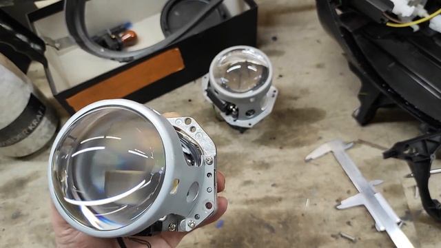 Как улучшить свет фар на Mercedes Benz E class W 211  Тюнинг фар установка светодиодных Bi Led линз