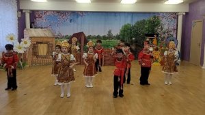 Танец "Ложки - поварешки"