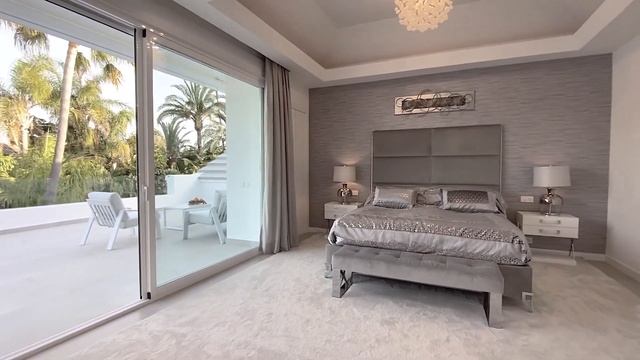 Stylish villa in the prestigious area of Guadalmina Baja, Marbella