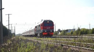 Тепловоз ТЭП70БС-199 с поездом "Восток"