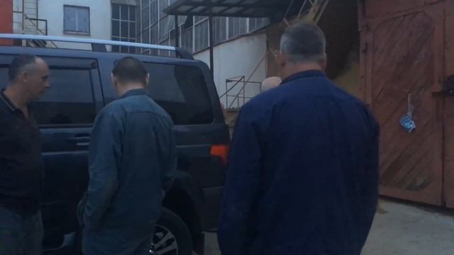 Купил Патриот.  Реакция коллег на работе. Прикол!!! смотреть онлайн