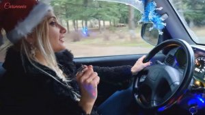 Santa girl Carstuck In Mud Road /Xmas Video (Party 4) Jeep Pedalpumping