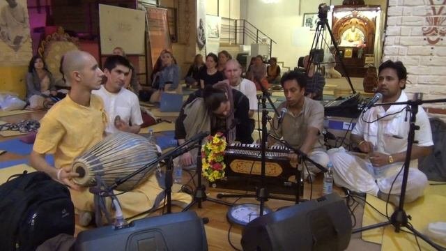 KIRTAN MOSCOW - Киртан  - Москва, 23.04.2016 - Часть 11