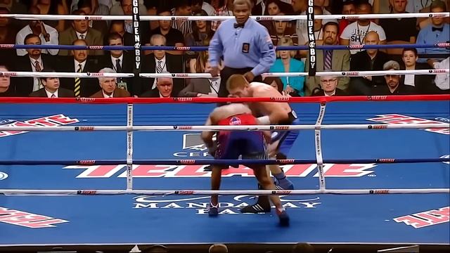 Такого Никто не Ожидал! Этим Ударом Русский Боксер Потряс Мир! смотреть онлайн