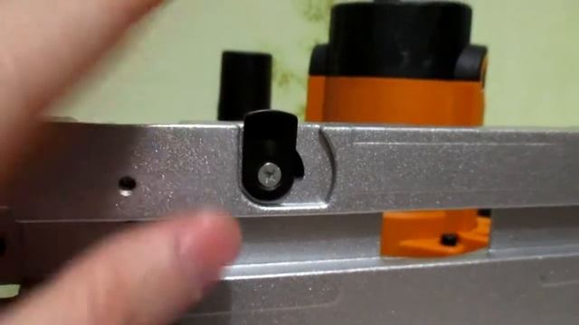 Погружная пила Triton TTS1400 (in-box) смотреть онлайн