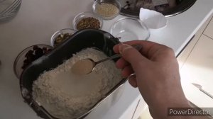 Хлеб бриошь в хлебопечке Кенвуд.