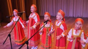 Детский вокальный ансамбль "Смородина", Русская народная песня "Кузя едет на коне" 2.14 мин.