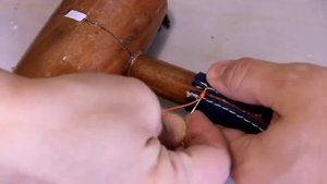 Перетяжка руля кожей. Оплетка руля из натуральной кожи. Просто. Без снятия. Виды швов.