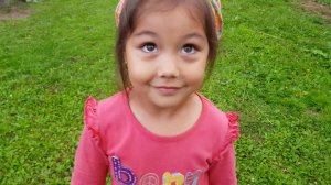 ОСЛИКИ В ДЕРЕВНЕ РЕЗВЯТСЯ