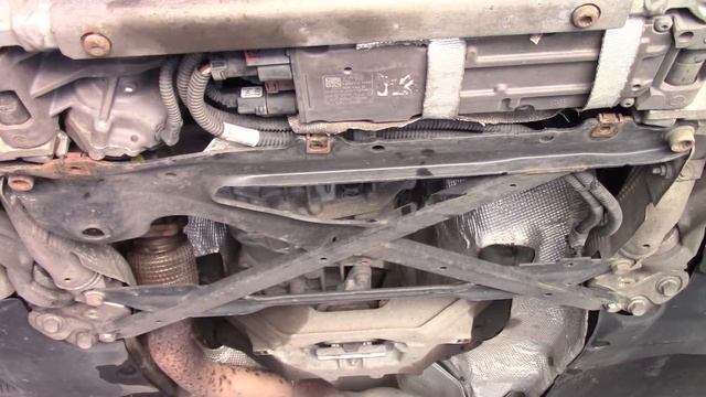 Audi A5 (8T3) 2.0 TFSI (CDNC) Oil Sump/ Oil Pan Removal