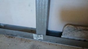 Монтаж перегородки ГВЛВ кнауф. Капремонт санкабины.