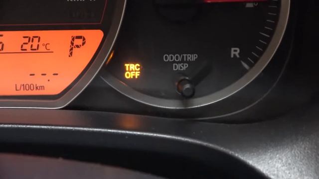 How to Turn TRC On or Off in Toyota Yaris III (2011 - 2020) - Use TRC System