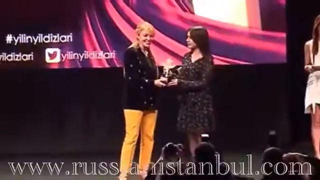 Elçin Sangu & Barış Arduç  Эльчин Сангу и Барыш Ардуч получили награду