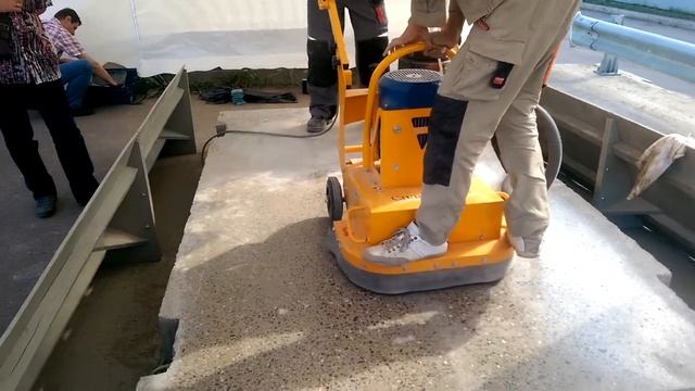Полировка бетонных и каменных полов Алмазными франкфуртами производства БДС