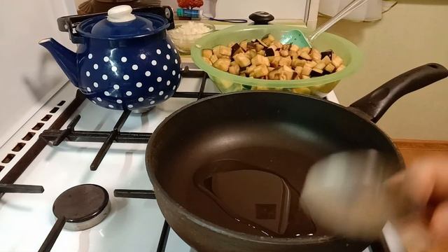 Жареные баклажаны с яйцами! смотреть онлайн