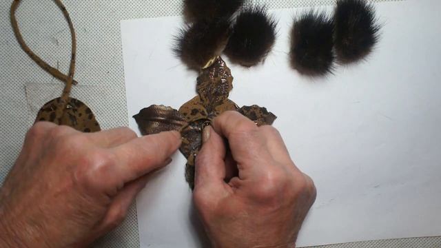 Брошь из кожи смехом Мастер класс. Татьяна Ясенева