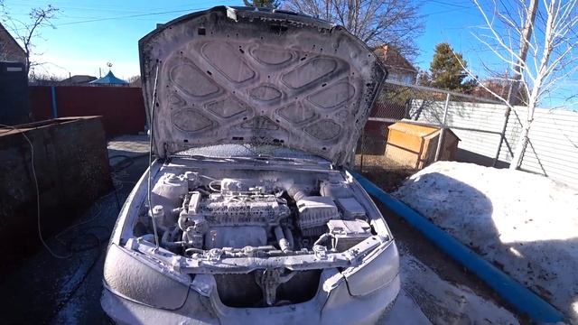 VLOG #21 // НАГАР ПОД КЛАПАННОЙ КРЫШКОЙ, ЭЛЛА ВСТАЛА НА РЕМОНТ! смотреть онлайн