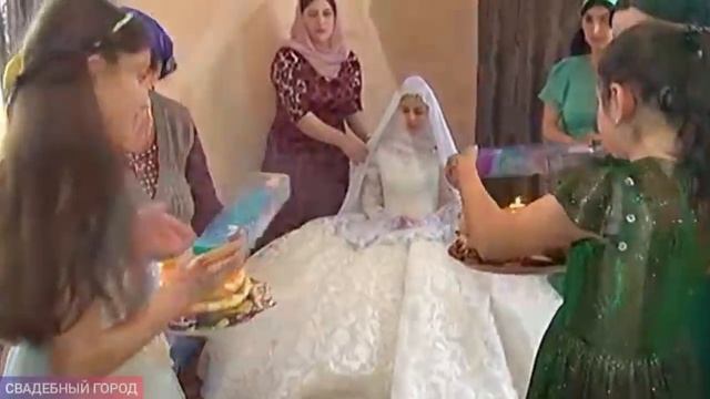 Как провожают невесту с родного дома на турецкой свадьбе. Новая турецкая свадьба 12+. смотреть онлайн