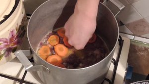 Паштет печеночный, куриный, со сливочным маслом.