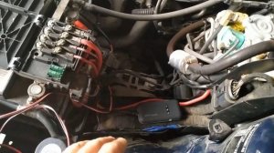 установка китайского  gps трекера на любой автомобиль своими руками
