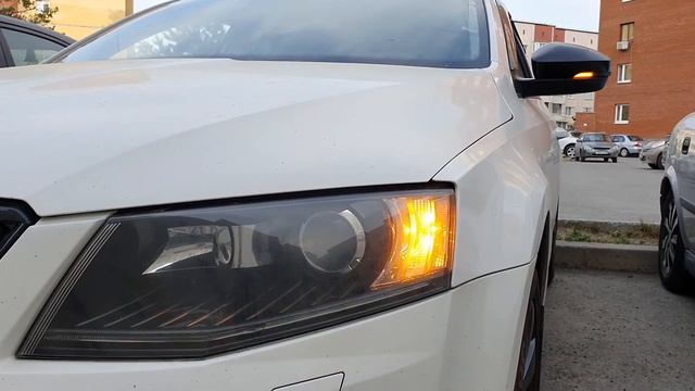 динамические поворотники Шкода Октавия А7 часть 2 смотреть онлайн