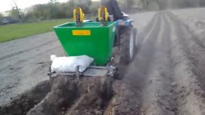 Трактор донг фенг 244 посадка картошки