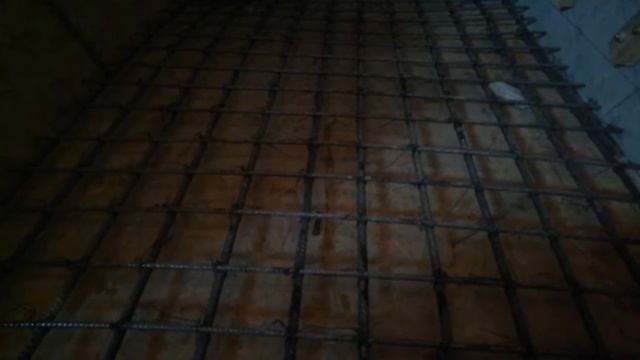 Монолитная П-образная лестница с забежными ступенями смотреть онлайн