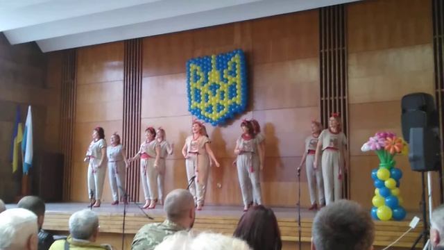 "Коза дереза" Через сад, виноград по воду ходила смотреть онлайн