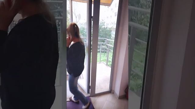 Валберис сотрудница хамка