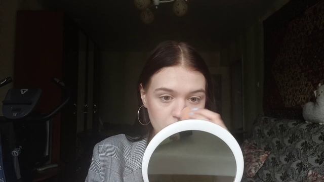 Яркий макияж салфеткой?Макияж из Тик тока? смотреть онлайн