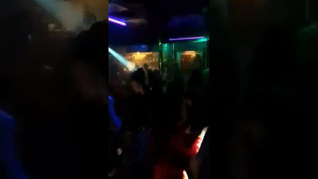 У нас сейчас 2:00 ночи))))))весело! 7 января Суббота 2017 . Усіх з Різдвяними Святами!!!! смотреть онлайн