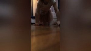 Как научиться делать колесо