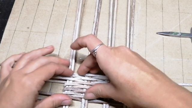 Плету прямоугольное дно. Ситец. смотреть онлайн