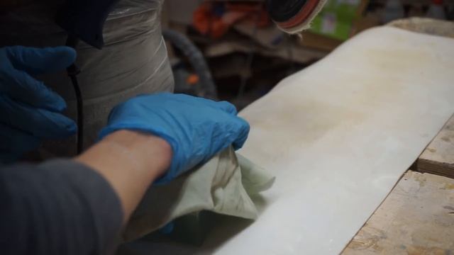 Как отполировать эпоксидную смолу до оптической прозрачности смотреть онлайн