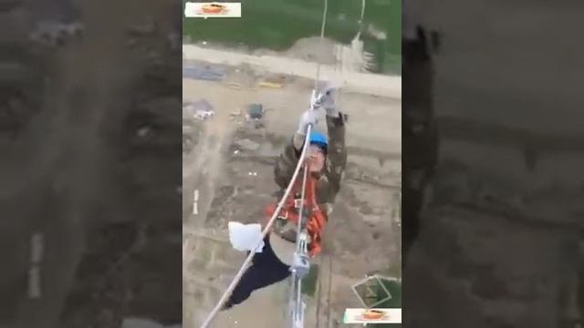 Суровые монтажники "высотники" из китая
