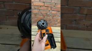 Гайковерт аккумуляторный YAOTO BS