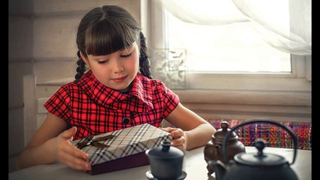 ДЕТСКИЙ НОВОГОДНИЙ ЭТЮД... (Фото из альбома Игоря Чистякова (Вологда), музыка - "Баян-микс")