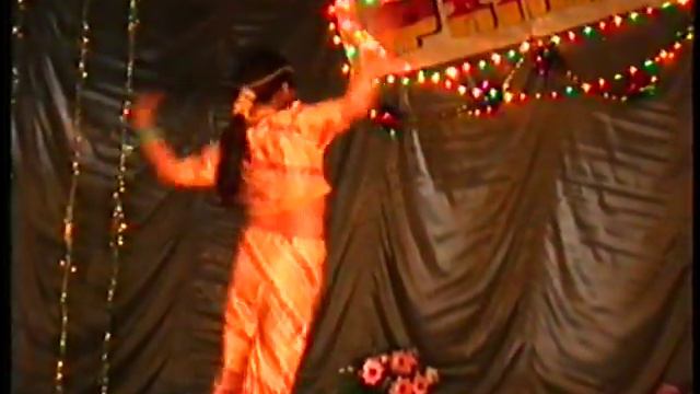 Хатырык нэЬилиэгэ, Нам улууЬа, "Фаина" ункуу курэхтэЬиитэ. смотреть онлайн