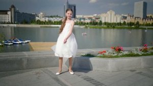 CLIP SULTANA СУЛТАНА Җырлап яшәр чагыбыз
