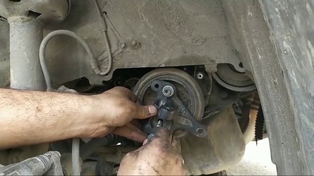 Как снять шкив коленвала без съёмника, на примере 3s fe, ipsum смотреть онлайн