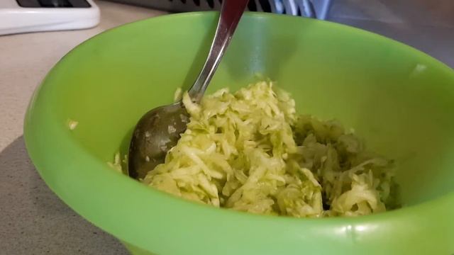 Кабачковые оладьи | Очень вкусно смотреть онлайн