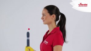 Как закрепить держатель на ручке и отрегулировать высоту швабры в системе Свеп Про