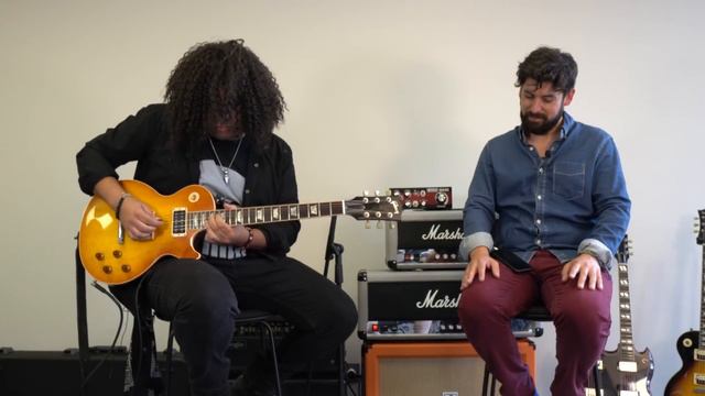 SLASH Chileno prueba su primera GIBSON Les Paul смотреть онлайн