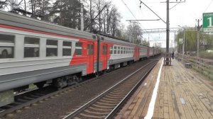 Электропоезд ЭД2Т-0020 платформа Немчиновка