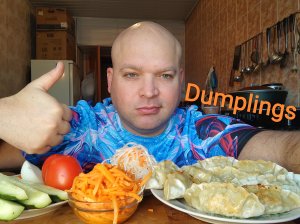 МУКБАНГ Дамплинги и соленья/ОБЖОР свежие овощи