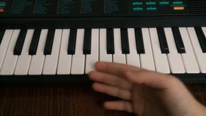 Учим диез и бимоль на пианино!
